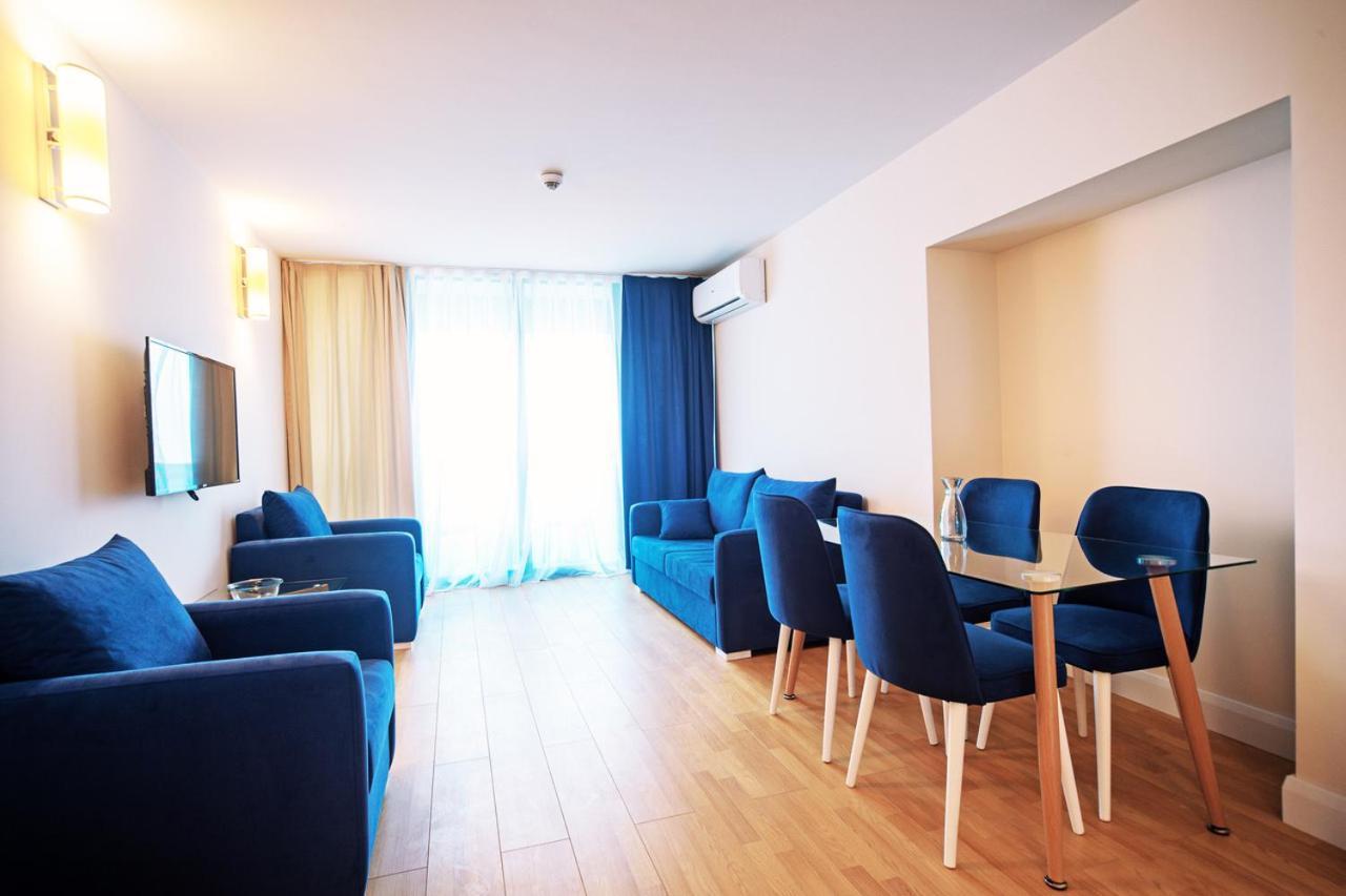 Orbi City Aparthotel Batumi Exterior photo