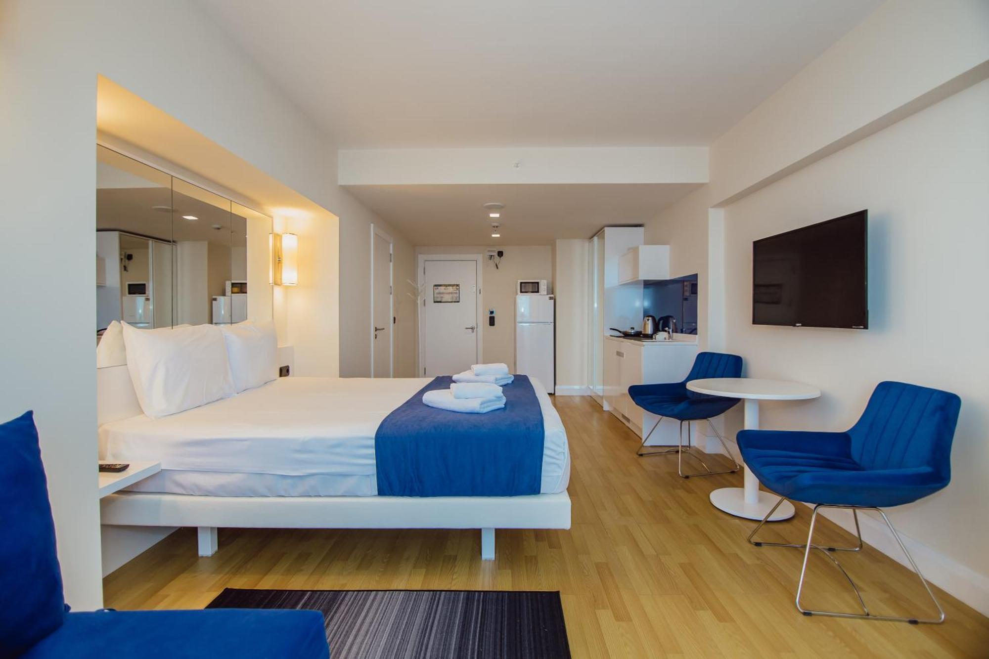 Orbi City Aparthotel Batumi Exterior photo